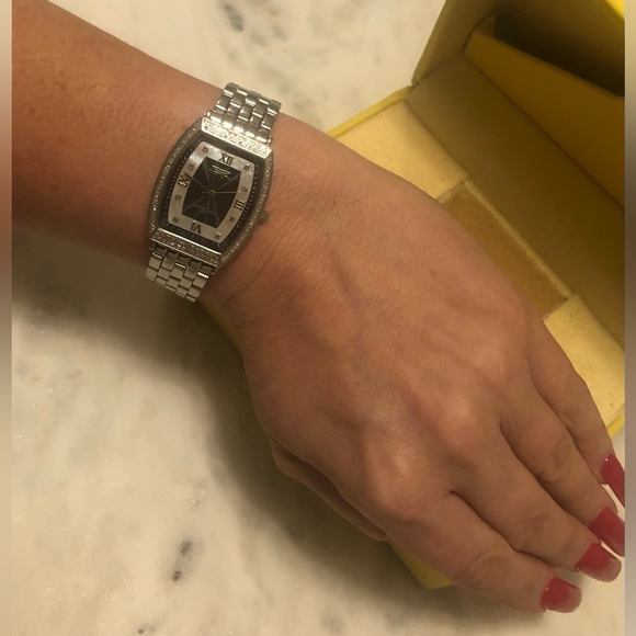 Invicta Women’s Watch - Picture 3 of 14